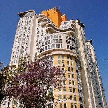 Apartment на французькому бульварі біля моря та інституту філатова Odessa