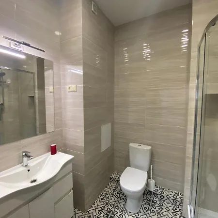 на французькому бульварі біля моря та інституту філатова *