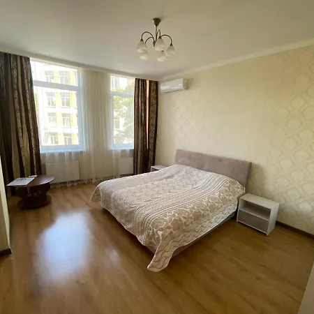 Apartment на французькому бульварі біля моря та інституту філатова Odessa