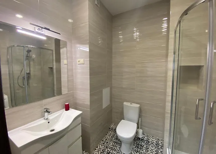 на французькому бульварі біля моря та інституту філатова *